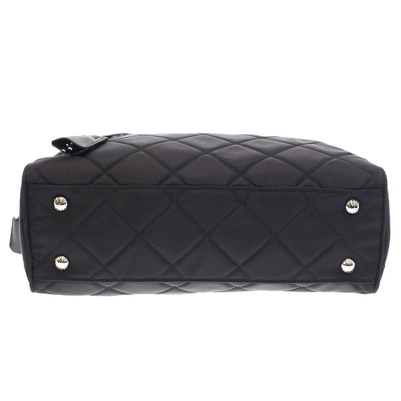 Prada Quilted Chain Tote Bag Nylon Quilted Chain Tote Bag 1bb903 Black