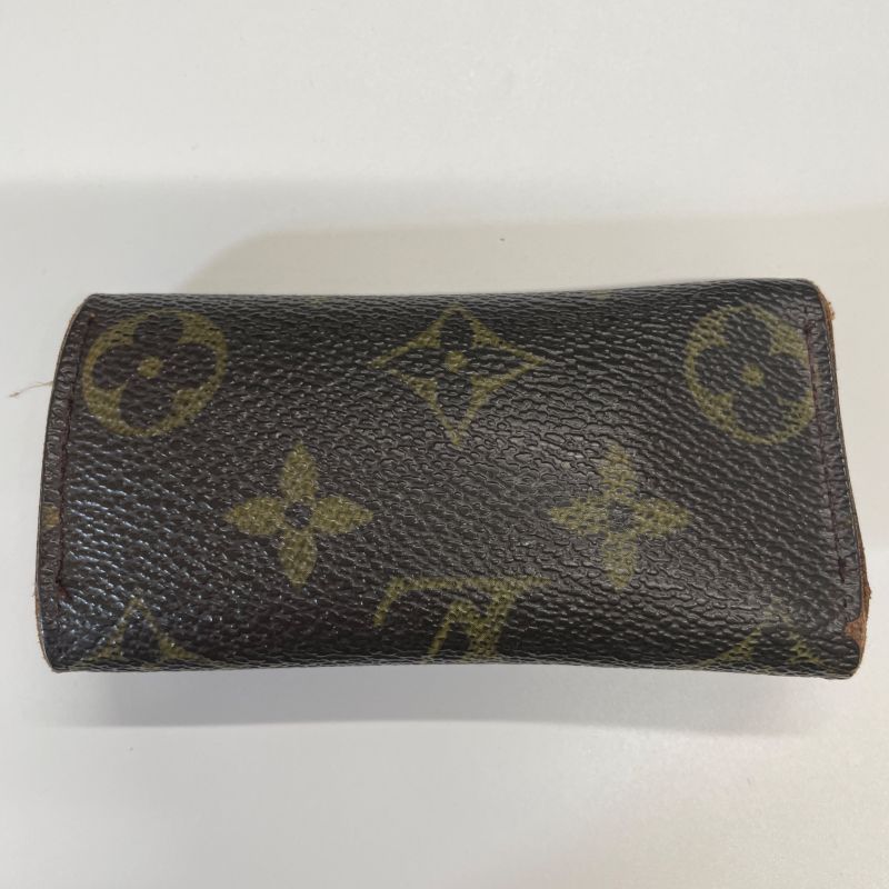 Louis Vuitton M62631 Multicles 4 A24-1893