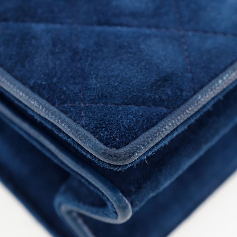 Chanel Chain Shoulder Matelasse Vintage Suede Blue Ladies Shoulder Bag