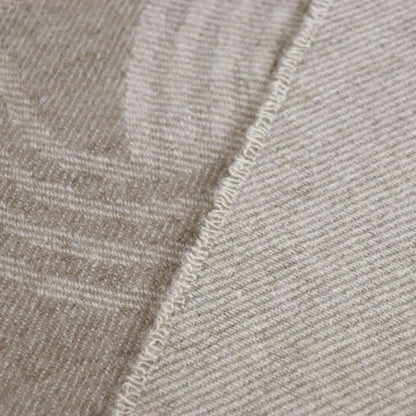  Hermes Circuit 24 100% Cashmere Chaine D'ancre Serie Button Embroidery