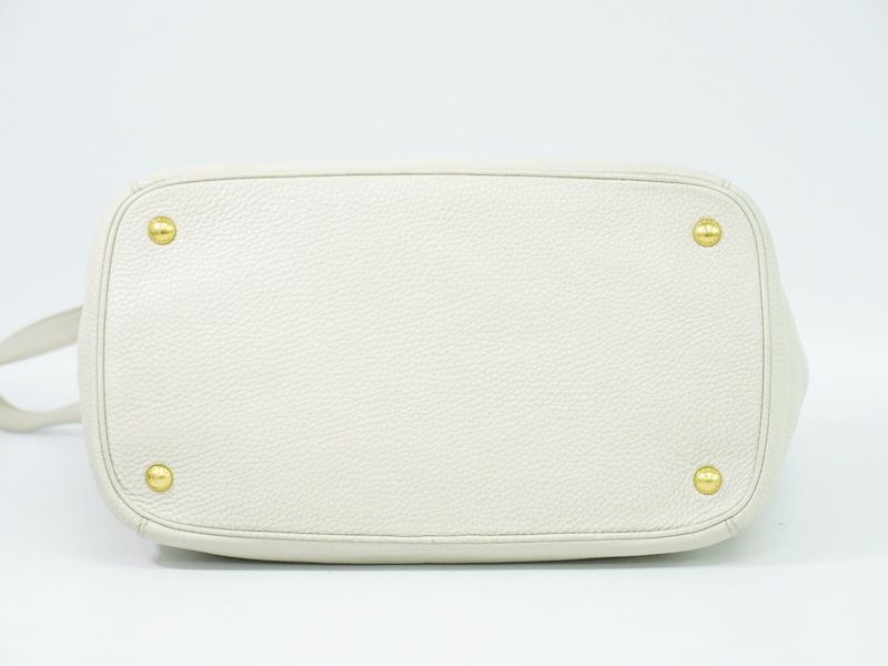 Authentic Prada Leather 2WAY Shoulder Bag Handbag Pochette Ivory Bn2694 Bag