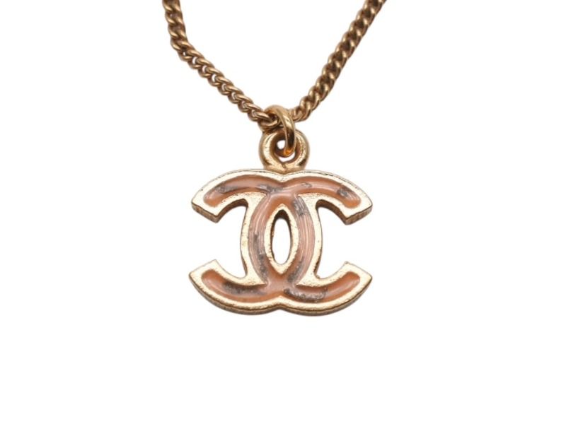 Chanel CC Logo Necklace 05 42 Gold Metal — view 2