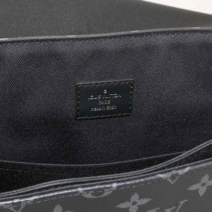 Louis Vuitton Monogram Eclipse District MM NM Shoulder Bag Black M44001 90295932