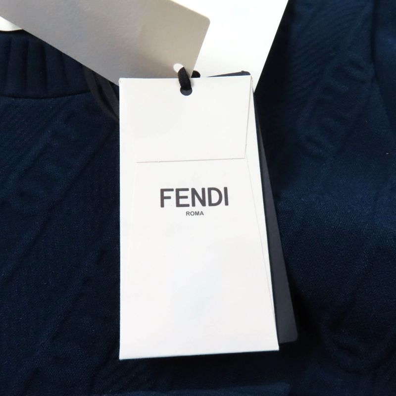 Fendi 2022 Fzx831 FF Logo Crewneck Cropped Long Sleeve Knit Navy 40 Made In