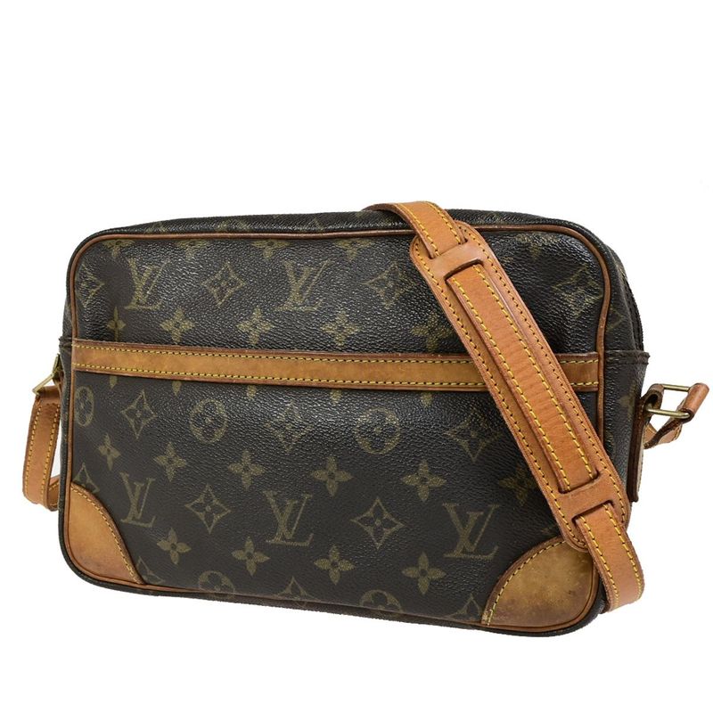 Louis Vuitton Shoulder Bag Trocadero 27 Monogram Leather M51274 30bs153