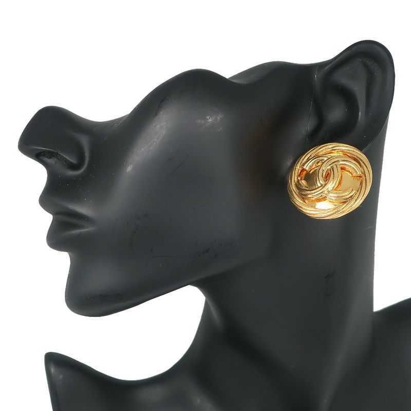 Chanel Coco Mark Vintage Gold Plated 93P Ladies 29.4g Earring