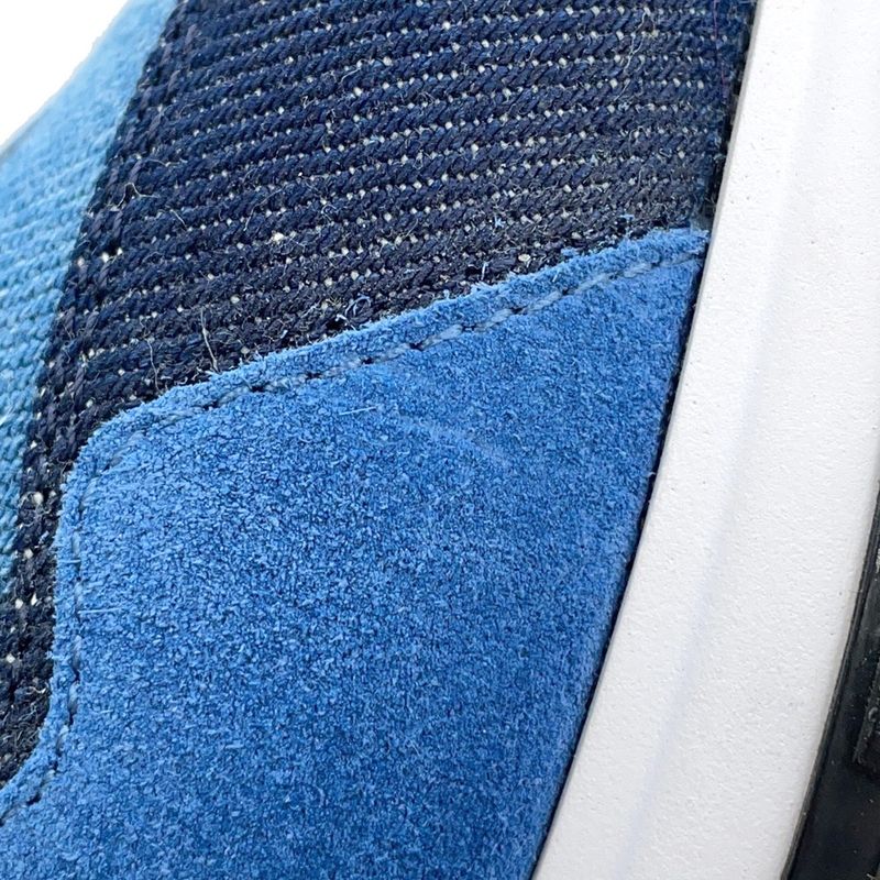 Louis Vuitton Sneakers Run Away