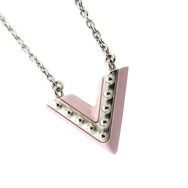 Louis Vuitton Necklace Essential V M63182