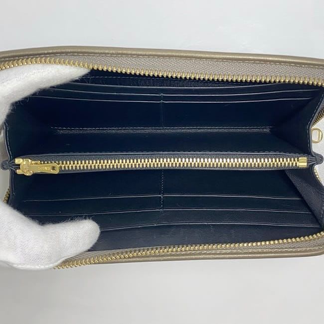 Loewe Round Zipper Long Wallet Brown