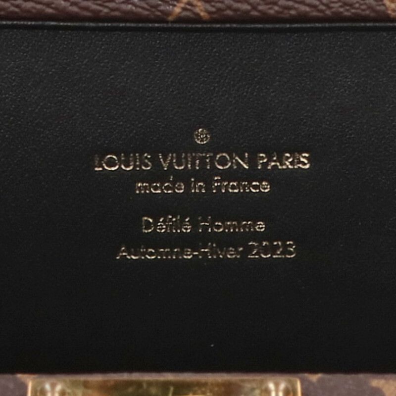 Louis Vuitton M10247 Vertical Clutch Box Monogram Leather Trunk Shoulder Bag