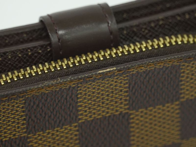Authentic Louis Vuitton LV Compact Zip Damier Ebène Fold Wallet Brown N61668
