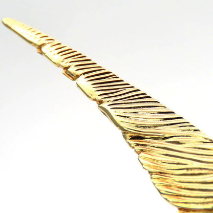 Christian Dior Brooch Metal Gold Feather Motif Plated Accessories For Women