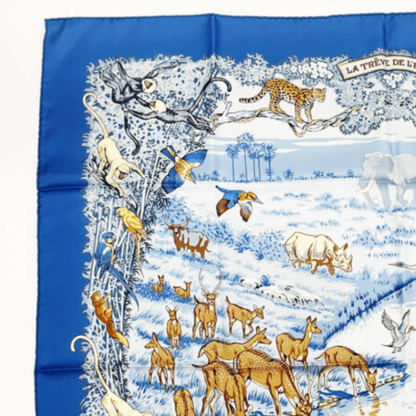 Grade Rare Hermes Carre 90 LA Treve DE L EAU Water Truce Blue 100% Silk Scarf