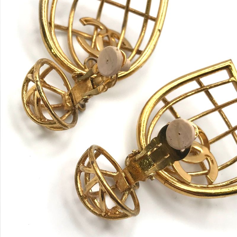 Chanel CC Logo Birdcage Vintage Swing Earrings 2 9 Gold