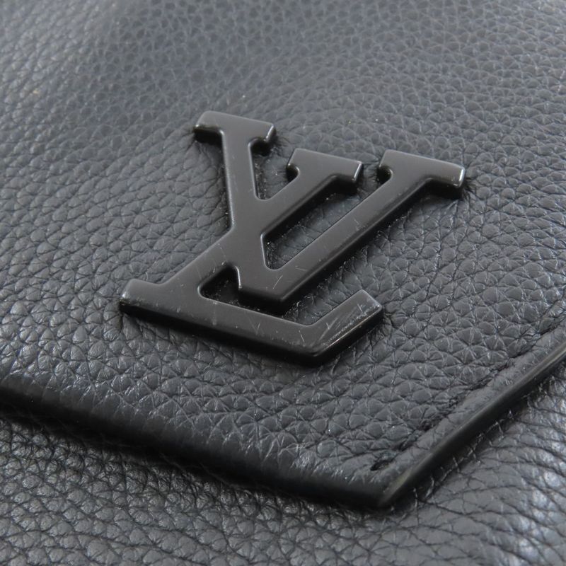 Louis Vuitton M22482 Fastline Messenger Shoulder Bag Leather Women