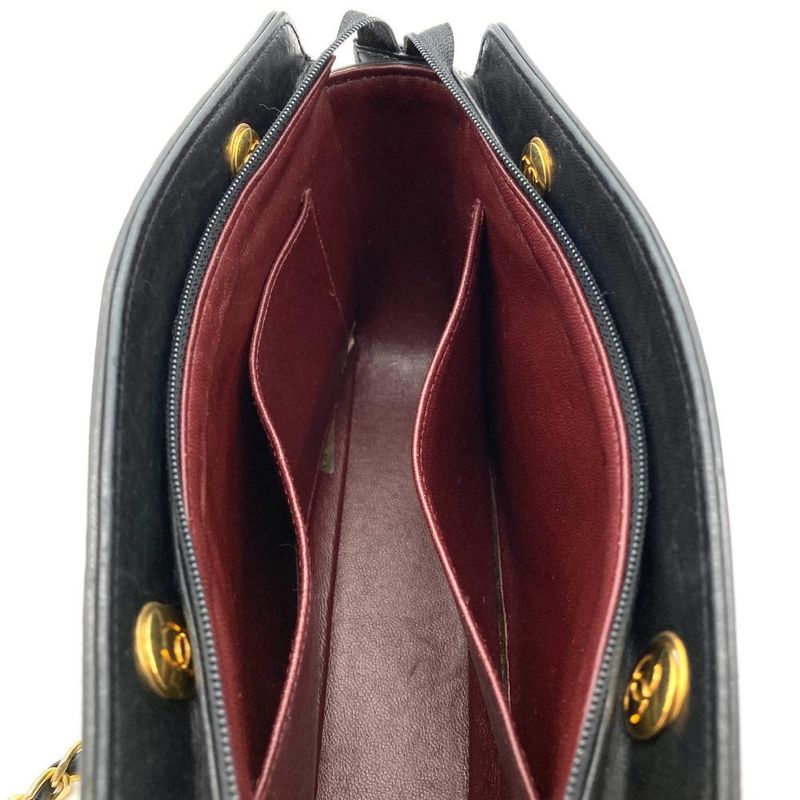 Chanel Matelasse Shoulder Bag Lambskin Black Gold Hardware