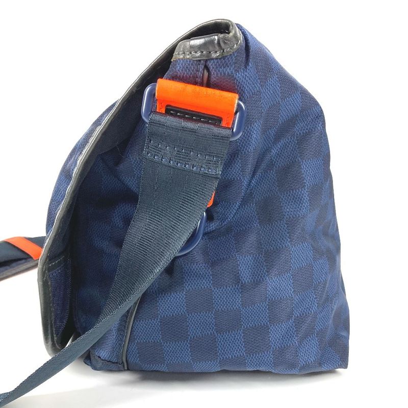 Louis Vuitton Shoulder Bag Challenge Messenger Bag N41240 Leather / Nylon Navy