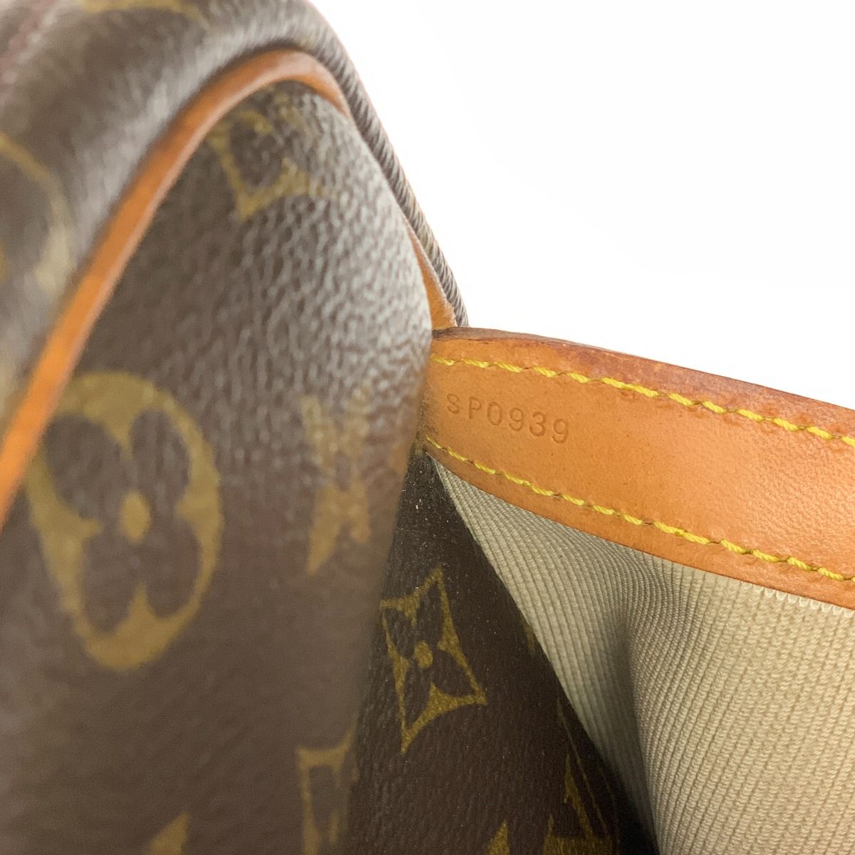 Louis Vuitton Monogram Reporter GM Shoulder Bag M45252 Brown