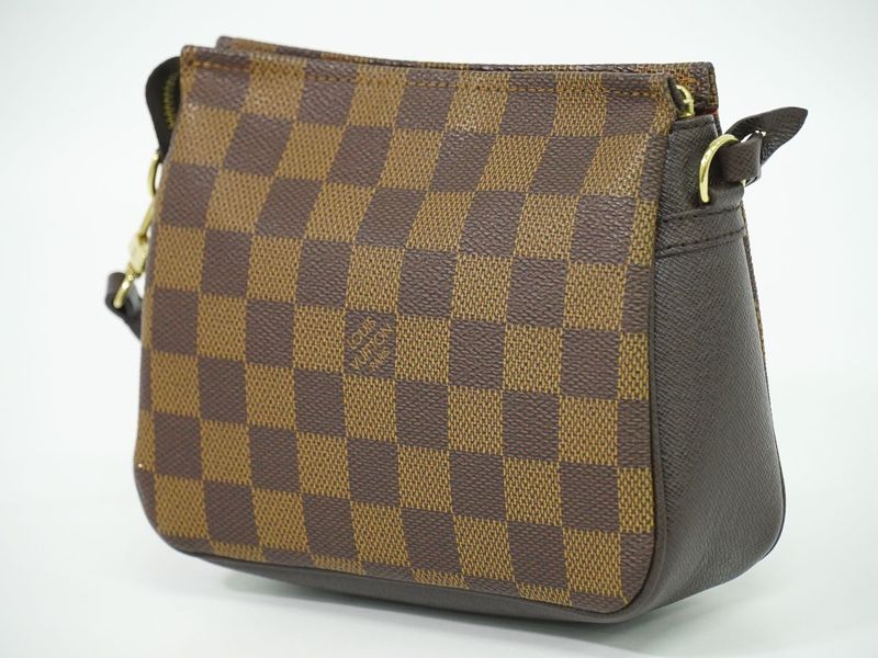 Authentic Louis Vuitton LV Trousse Makeup Damier Ebène Accessory Pouch Handbag