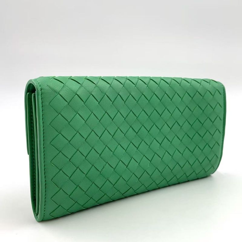 Bottega Veneta Intrecciato Fold Wallet Leather Green Wallet Black