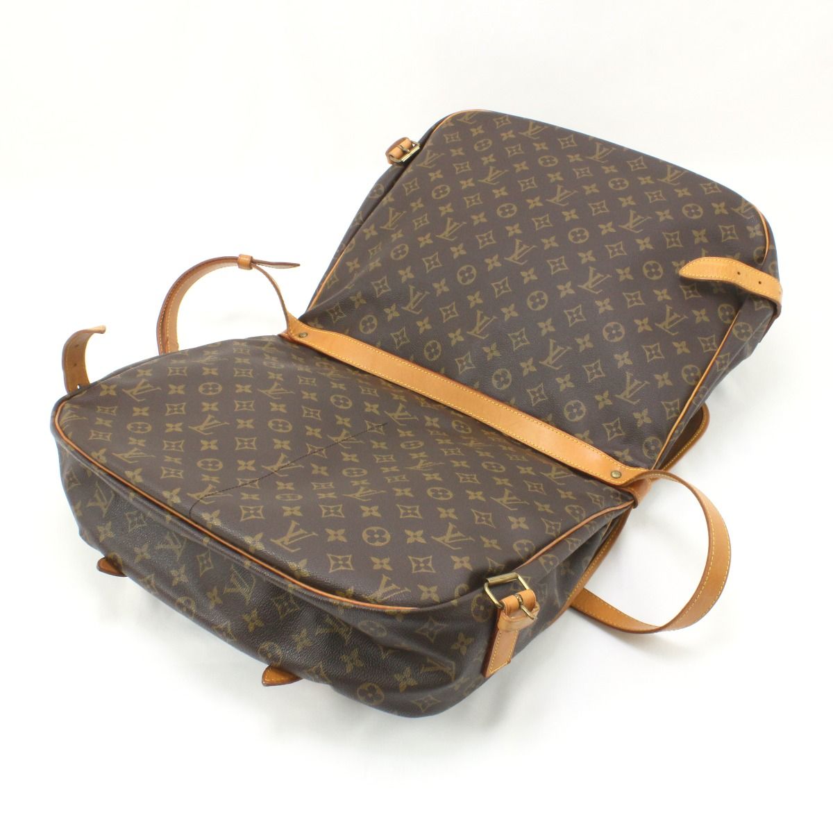Louis Vuitton Monogram Saumur 43 Shoulder Bag