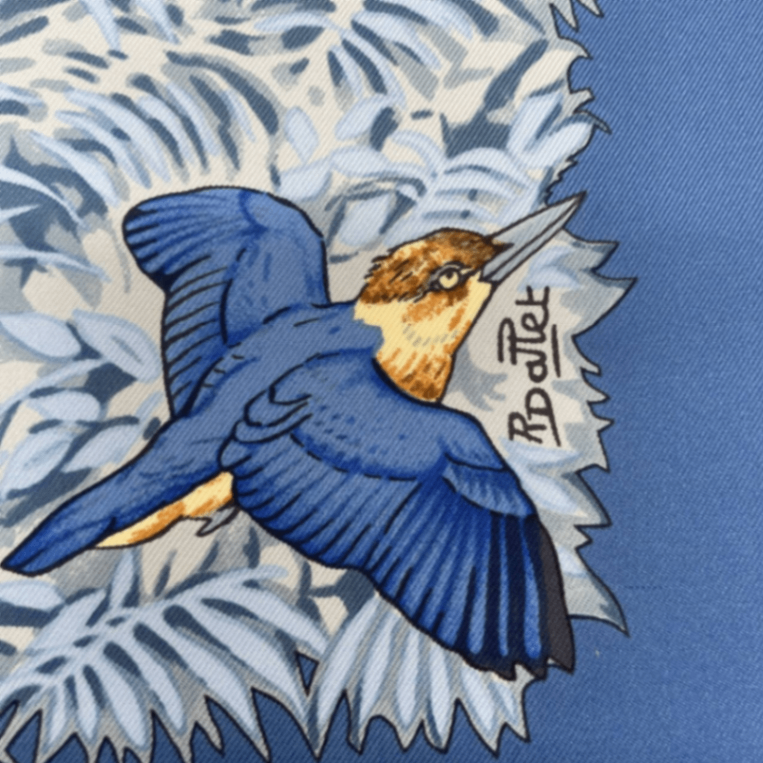 Grade Rare Hermes Carre 90 LA Treve DE L EAU Water Truce Blue 100% Silk Scarf