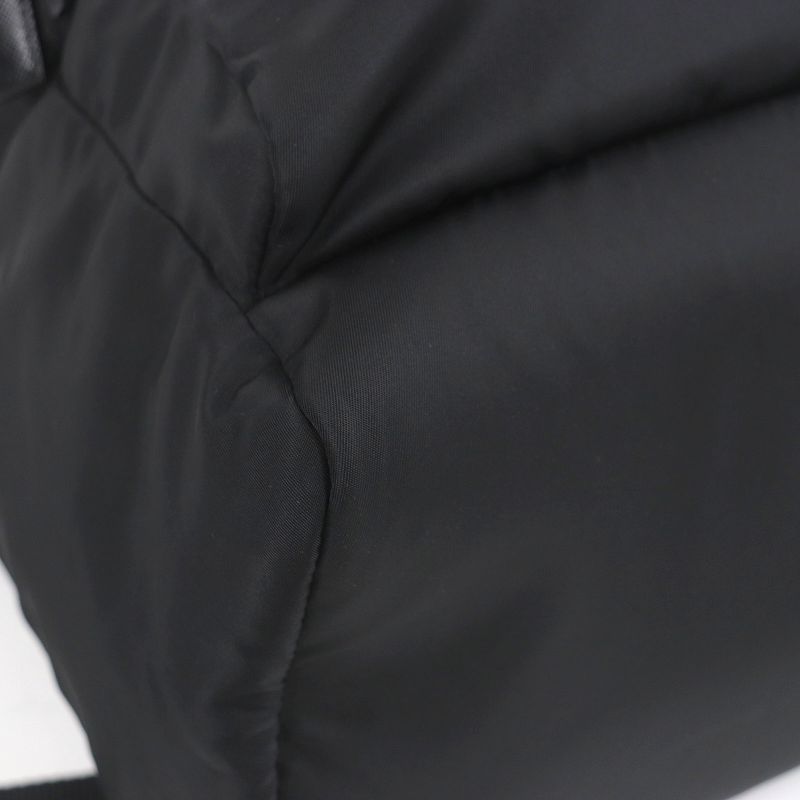 Prada 2vz048 Re-nylon Saffiano Leather Triangle Logo Triangle Plate Backpack