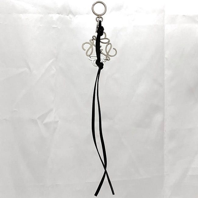 Loewe Charm Silver Black Anagram C821232x02 Excellent Condition