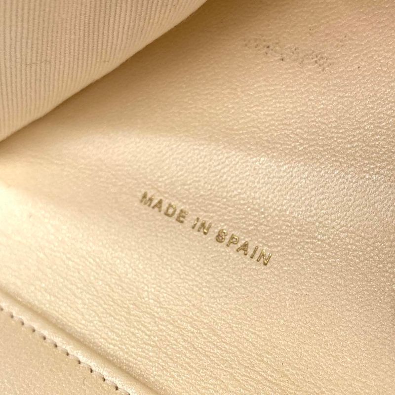 Chanel Matelasse Trifold Wallet Lamb Skin Ap2809 White Gold Hardware Coco Pearl