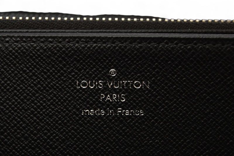Louis Vuitton Wallet Louis Vuitton Long Wallet Zippy Wallet Epi Black M61857