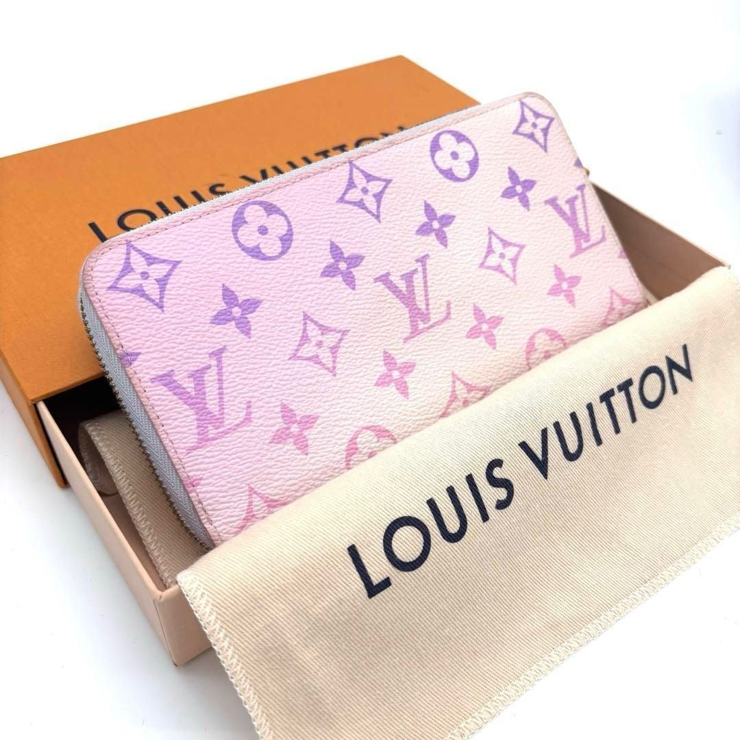 Louis Vuitton Monogram Giant Spring In The City Zippy Wallet Sunrise Pastel Pink