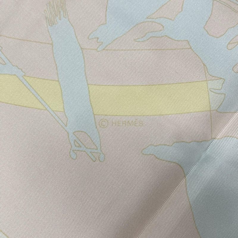 Hermes Scarf Carré 90 Light Pink × Light Blue × Multi JEUX D'ombres