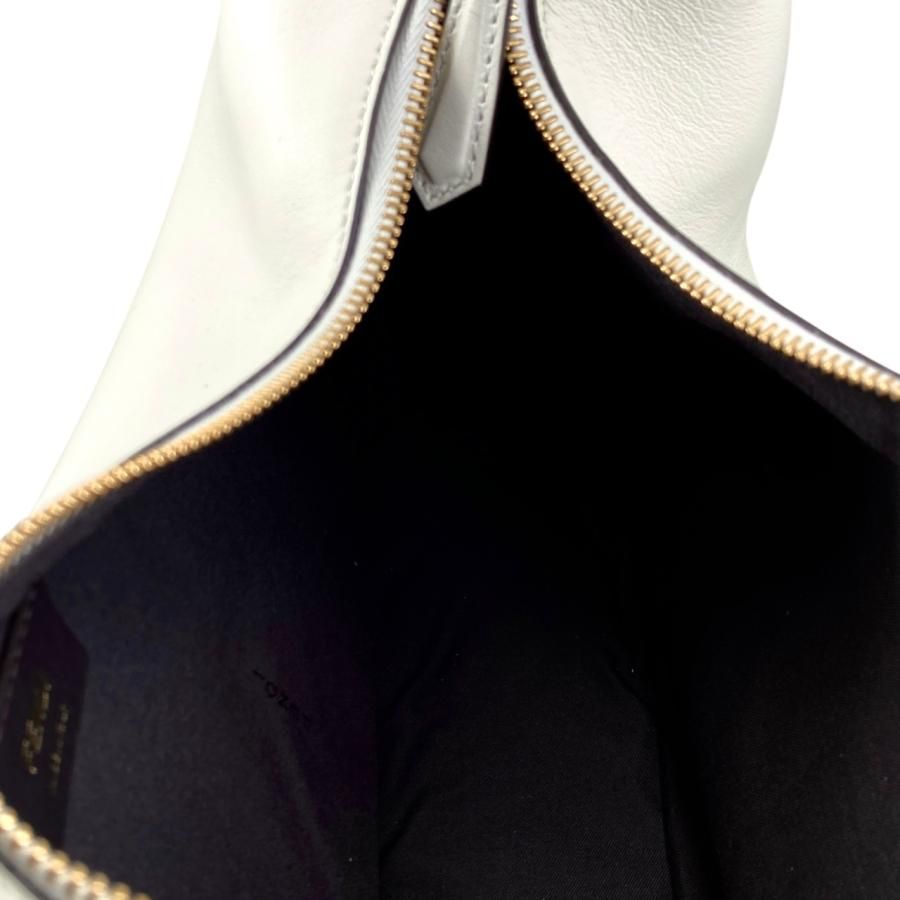 Fendi One Shoulder Bag Graffi Medium 8br799 A5DY F1hel Calf Leather White Beige