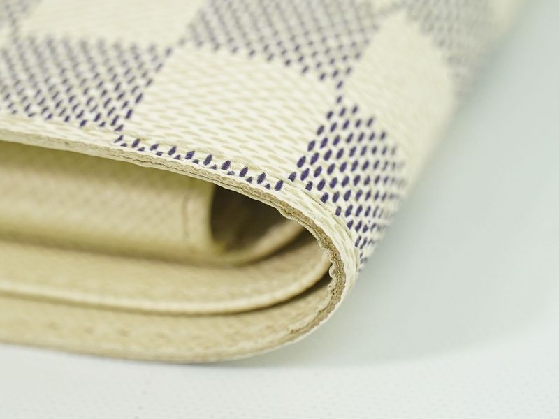 Authentic Louis Vuitton LV Portefeuille Marco Damier Azure Fold Wallet White