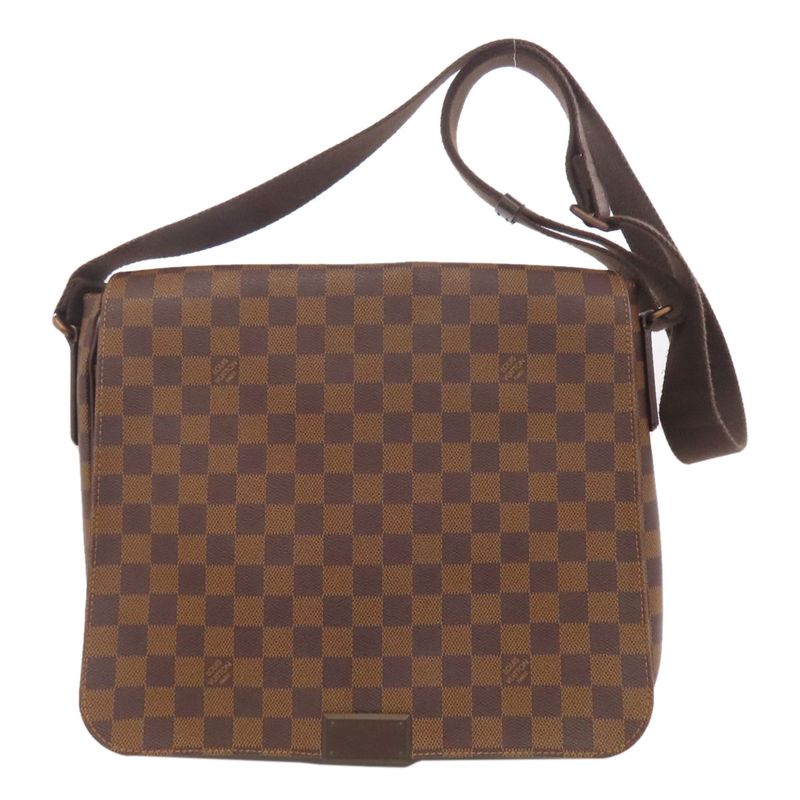 Louis Vuitton N41212 District MM Shoulder Bag Damier Canvas Women