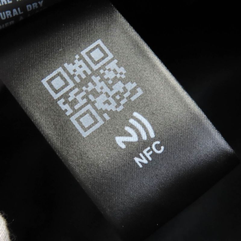 Prada 1hc137 Triangle Logo Triangle Logo Plate Re-nylon Bucket Hat Black M Made