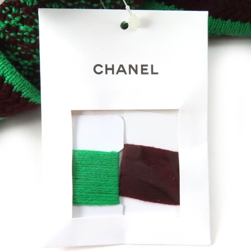 CHANEL 23A P75435 100% Cashmere Coco Mark Button Allover Pattern Crewneck