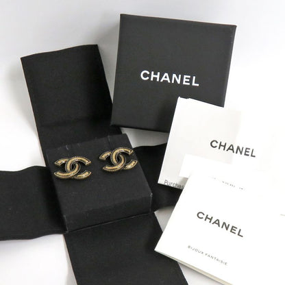 Chanel Earrings Metallic Coco Mark Abe557b18604 A24 Gold Vintage Design