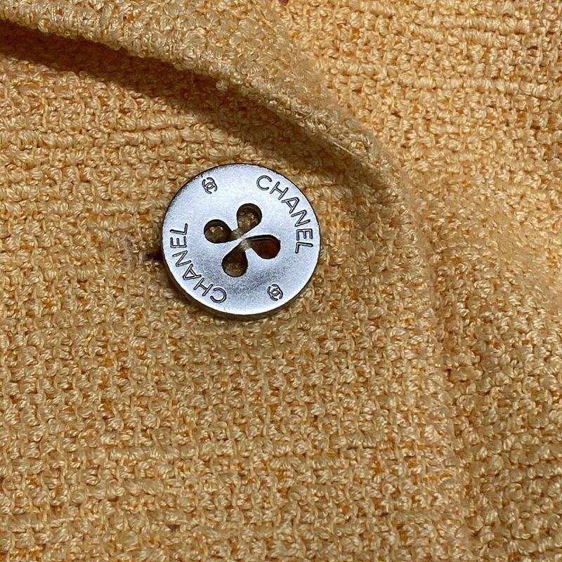 Chanel Jacket Size 38 M Women's P15189 Light Orange Long Sleeves / Spring /