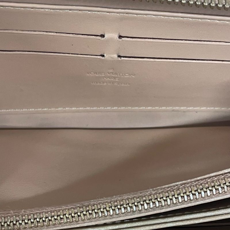 Louis Vuitton Monogram Matte Vernis Zippy Wallet A25-1337