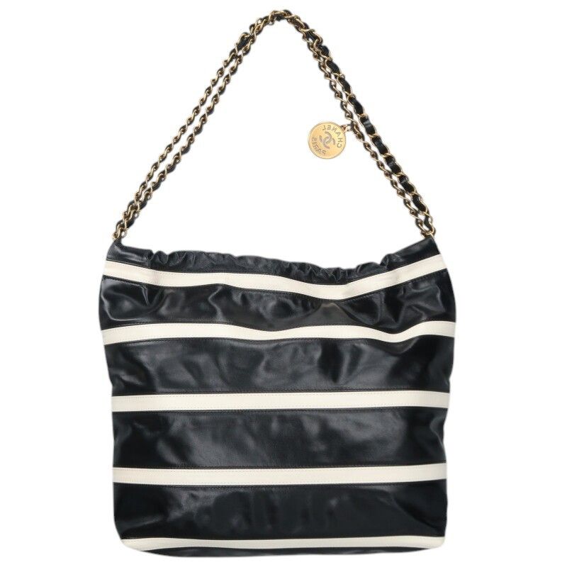 Chanel22 Small Shiny Calfskin Handbag Women