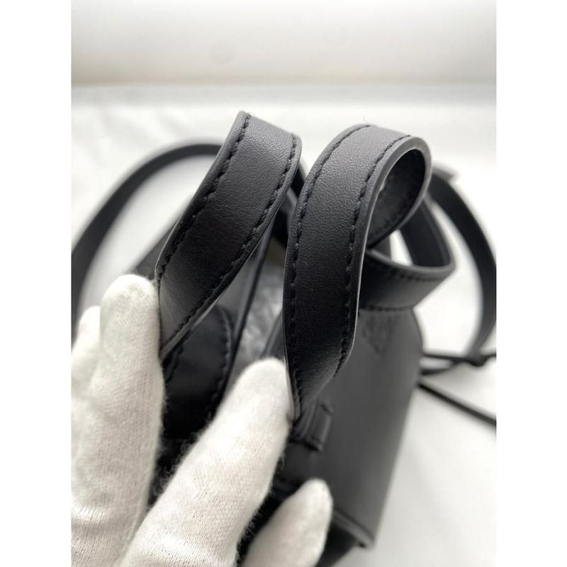 Loewe Hammock Small Black Shoulder Bag Pre-Ownedexcellent Condition