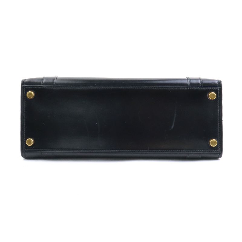 Hermes Handbag Drag 27