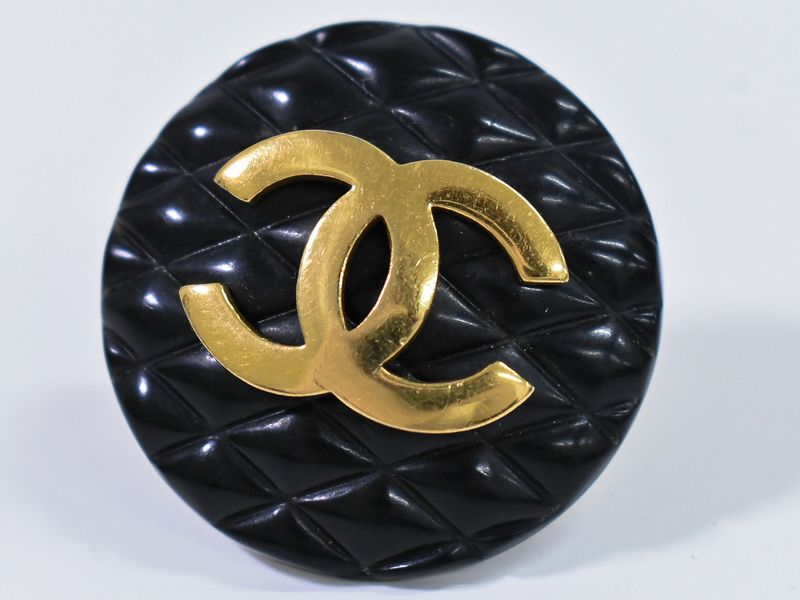 Authentic Chanel Coco Mark Matelasse Earrings Plastic GP Gold Plated Black