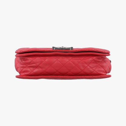 Chanel Boy Chanel Red Lambskin A67946 18786518