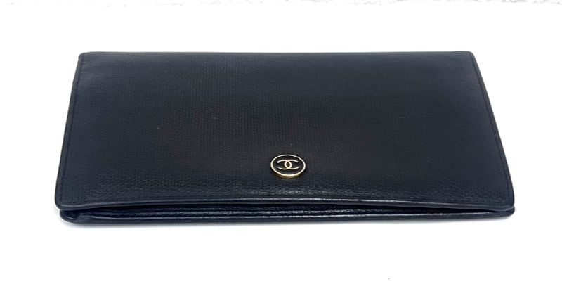 Chanel Long Wallet Coco Button Bifold Wallet Black Leather 60bs190