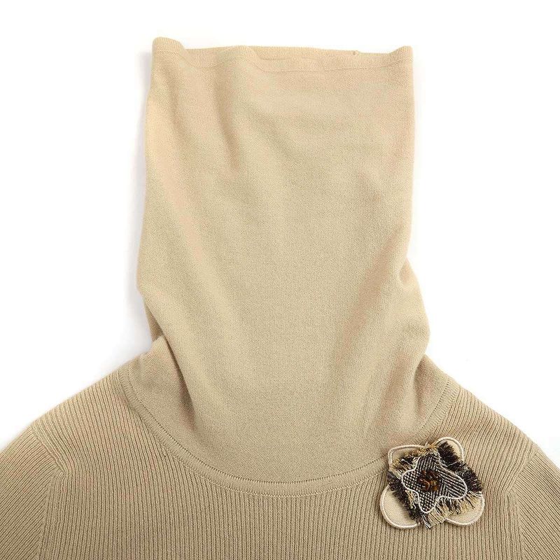 Chanel 2005aw Camellia Corsage Cashmere Turtleneck Knit Sweater P26592v00012