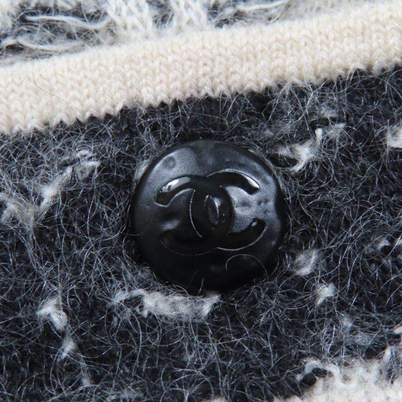 CHANEL P39241k02786 Mohair Silk Cashmere Coco Button Knit Miniskirt Grayish 36