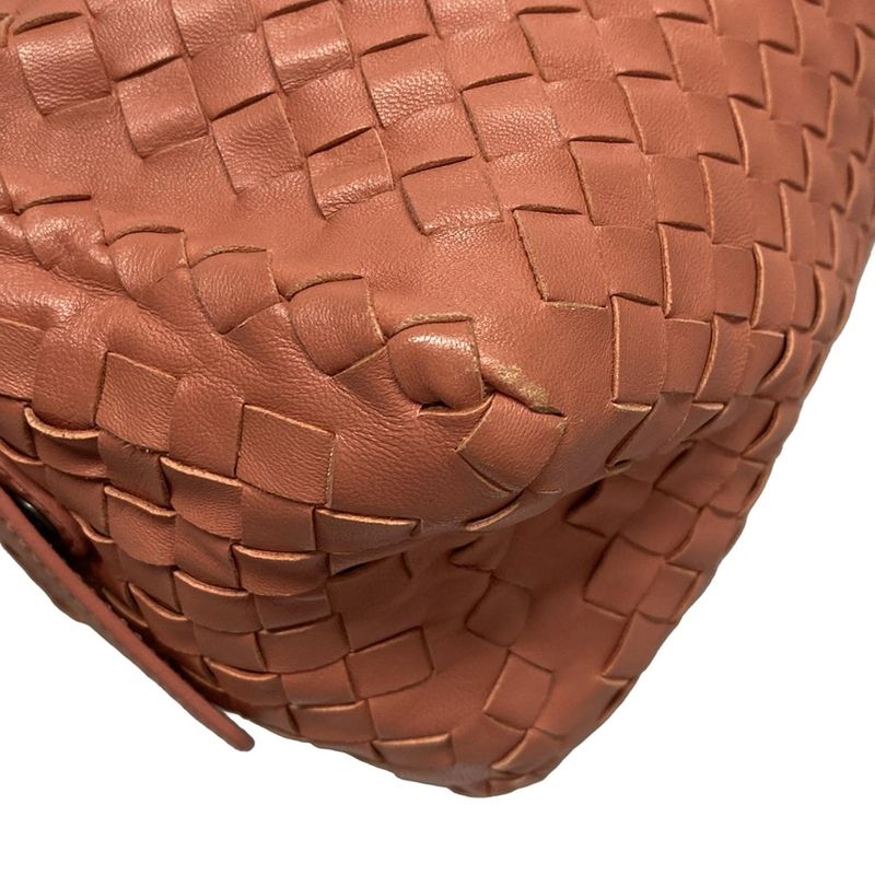 Bottega Veneta Shoulder Bag Intrecciato Pink Leather