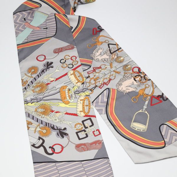 Hermes Carré 90 Cravat Shape Silk Horseman Harness Scarf Hermes Gray